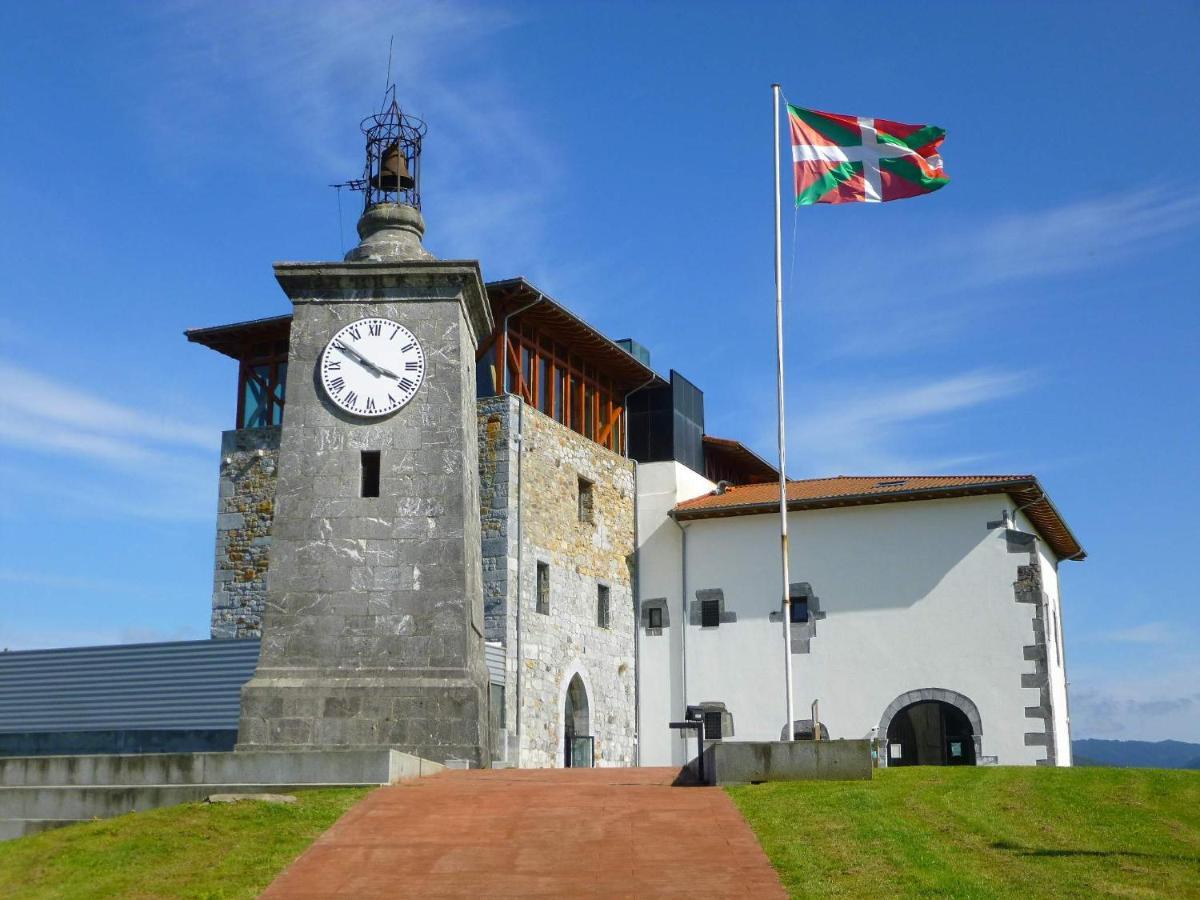 Piso Turistico Mundaka Con Opcion A Garaje Lejlighed Eksteriør billede