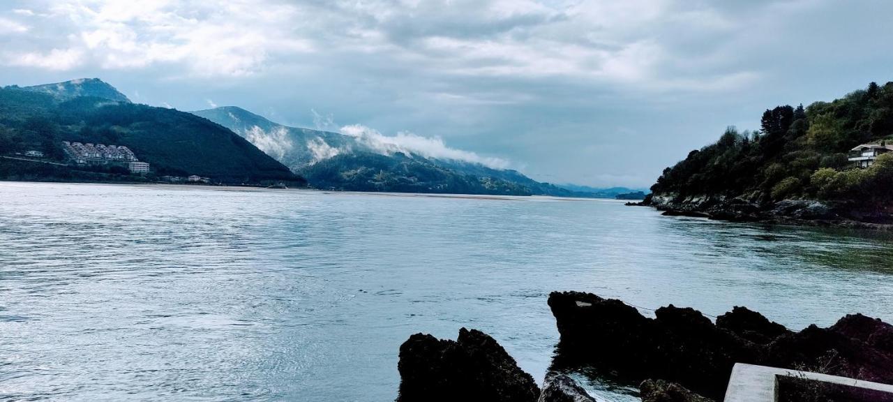 Piso Turistico Mundaka Con Opcion A Garaje Lejlighed Eksteriør billede